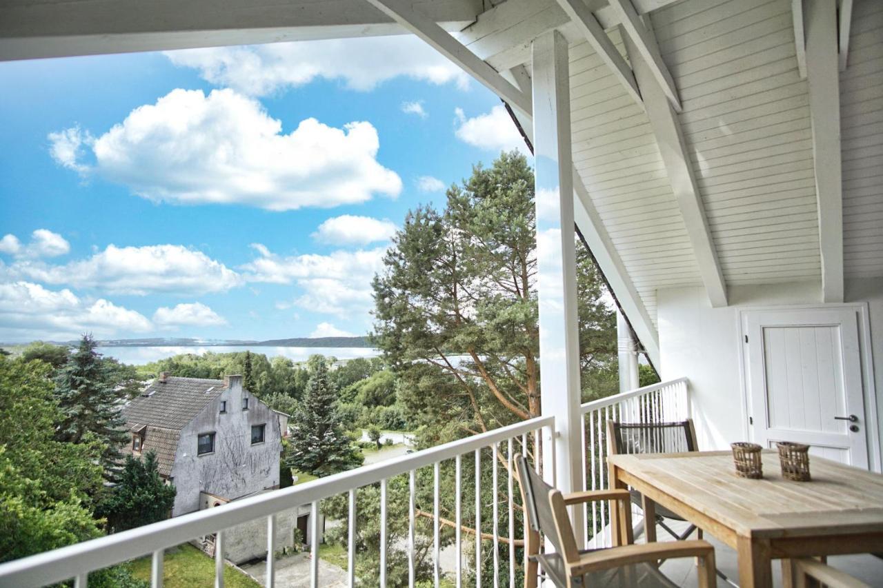 Moderne Ferienwohnung Mit Balkon, Meerblick - Ferienresidenz Zwei Boddenfewo 1-5 Lietzow Exterior foto